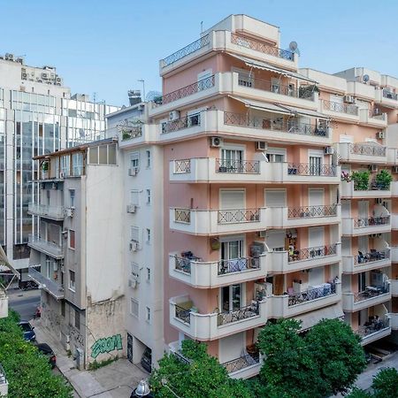 2 Bedroom Renovated Apartment With A View أثينا المظهر الخارجي الصورة